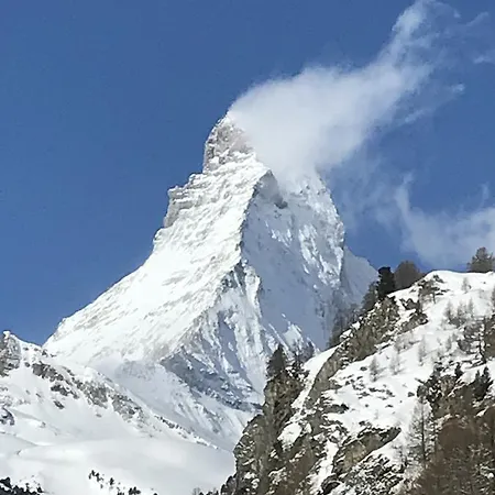 Mayi's Gadi Alpesi faház Zermatt